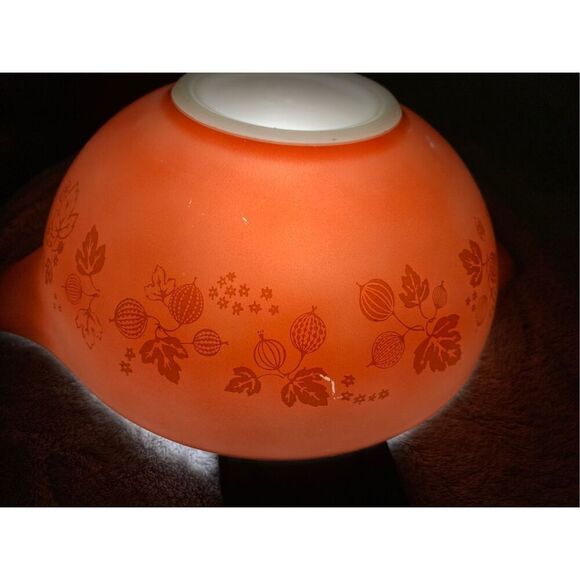 1950s PYREX Pink Gooseberry Cinderella Mixing Bowls Set of 3 Excellent Shape! - Picture 7 of 16